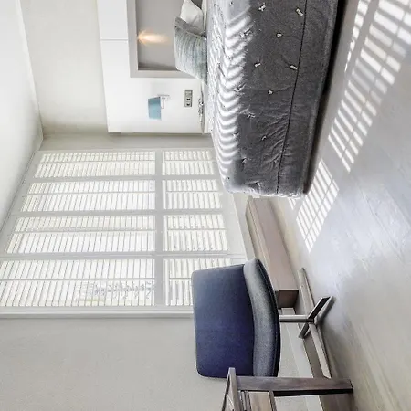 Creusen מלון אפן